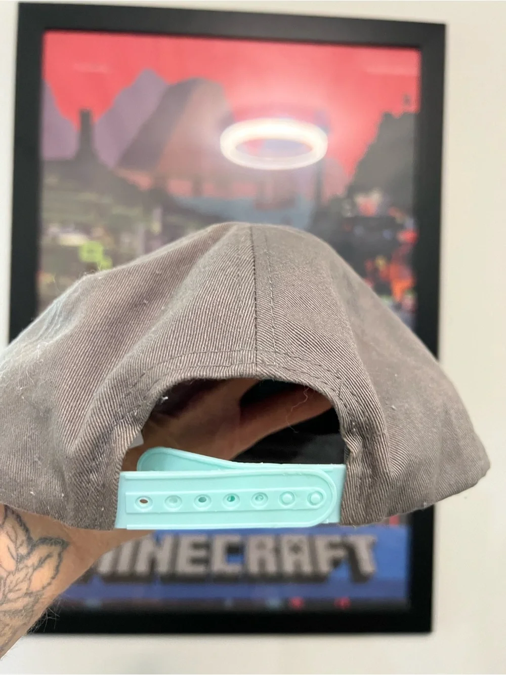Minecraft Hat Vanilla Underground M / L Boys Blue Grey Snapback Damaged